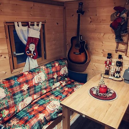 Villa Tiny House Des Bougnats Teilhede Esterno foto