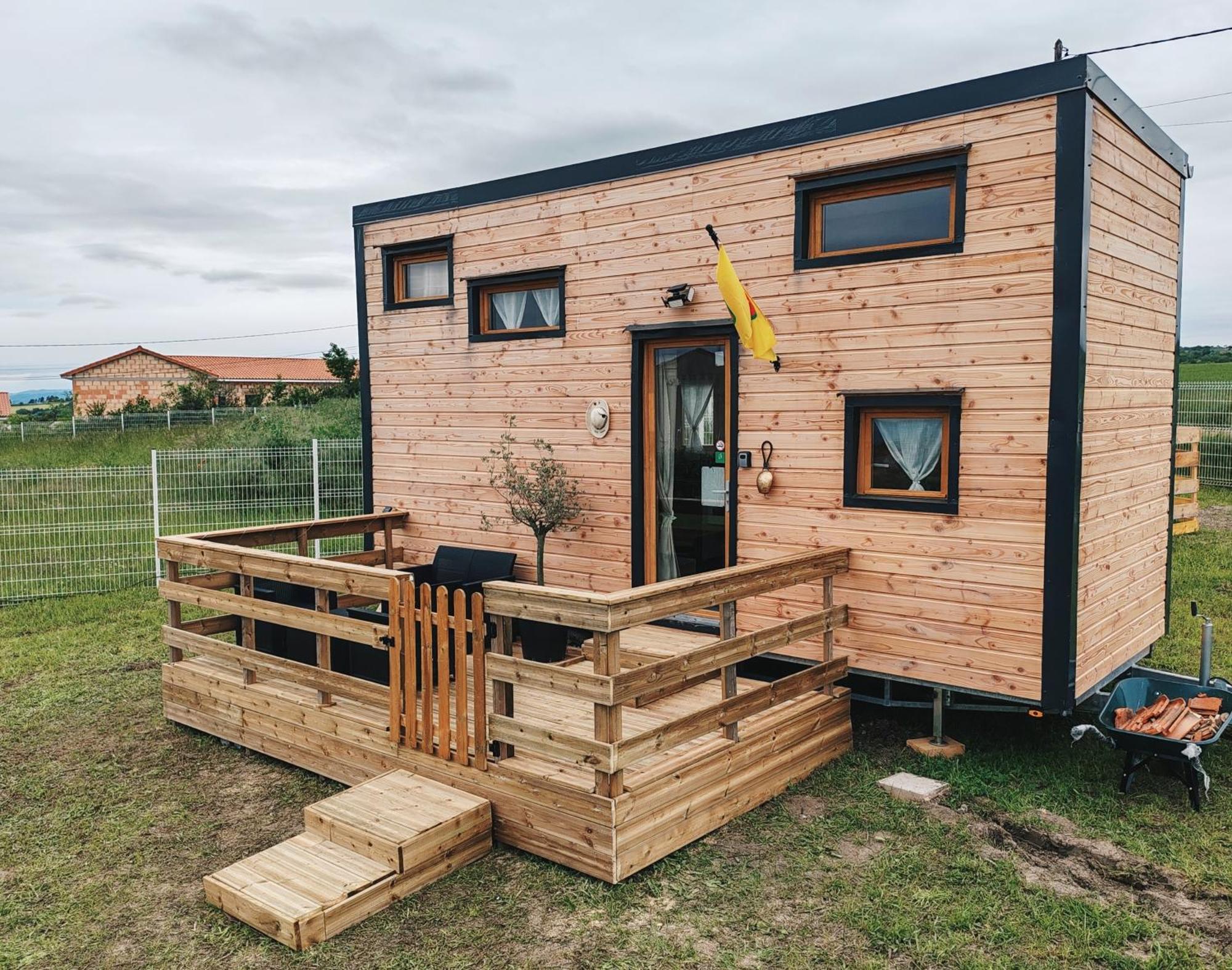 Villa Tiny House Des Bougnats Teilhede Esterno foto