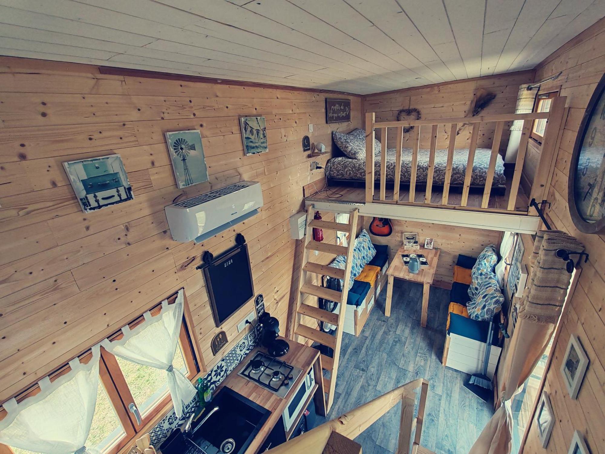Villa Tiny House Des Bougnats Teilhede Esterno foto