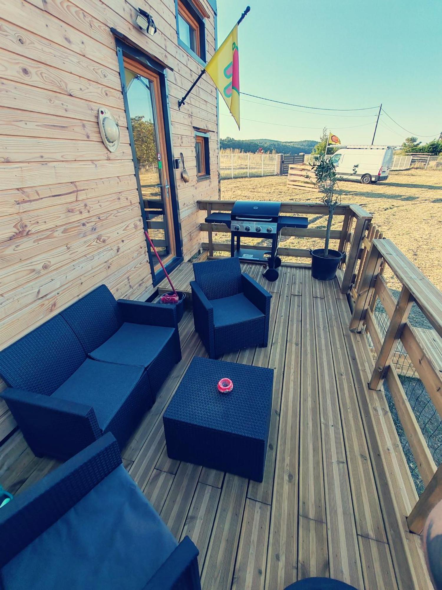 Villa Tiny House Des Bougnats Teilhede Esterno foto